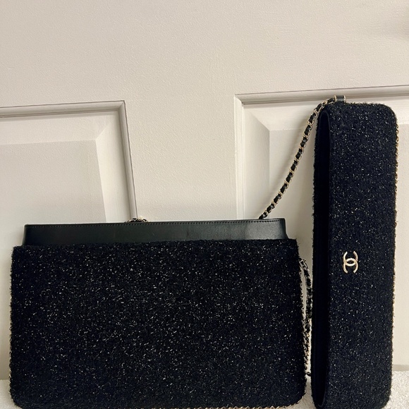 LIKE NEW Chanel Black Sparkle Tweed Tablet Case/Purse With Chain Strap - Picture 3 of 7